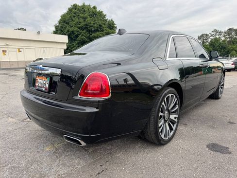 Used 2019 Rolls-Royce Ghost RWD image 5