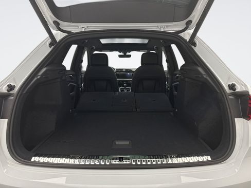 Used 2025 Audi Q3 2.0T Premium image 22