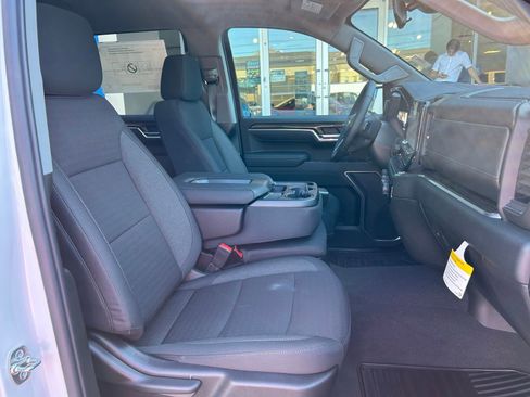 New 2026 Chevrolet Silverado 1500 LT image 29