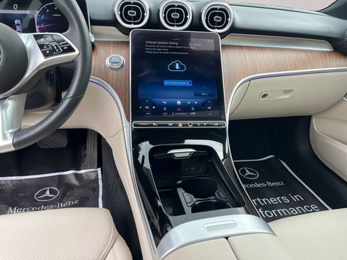 Certified 2023 Mercedes-Benz C 300 4MATIC Sedan image 11