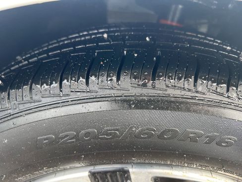 Certified 2024 Nissan Sentra SV image 43