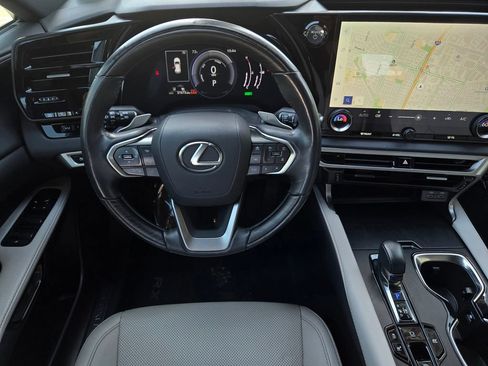 Used 2024 Lexus RX 350h w/ Kick Sensor & Tow Package AWD/4WD image 14