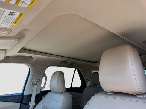 Certified 2023 Ford Explorer Limited w/ Limited Technology Package RWD image 23