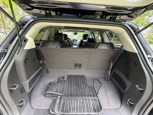 Used 2016 Buick Enclave Leather FWD image 21