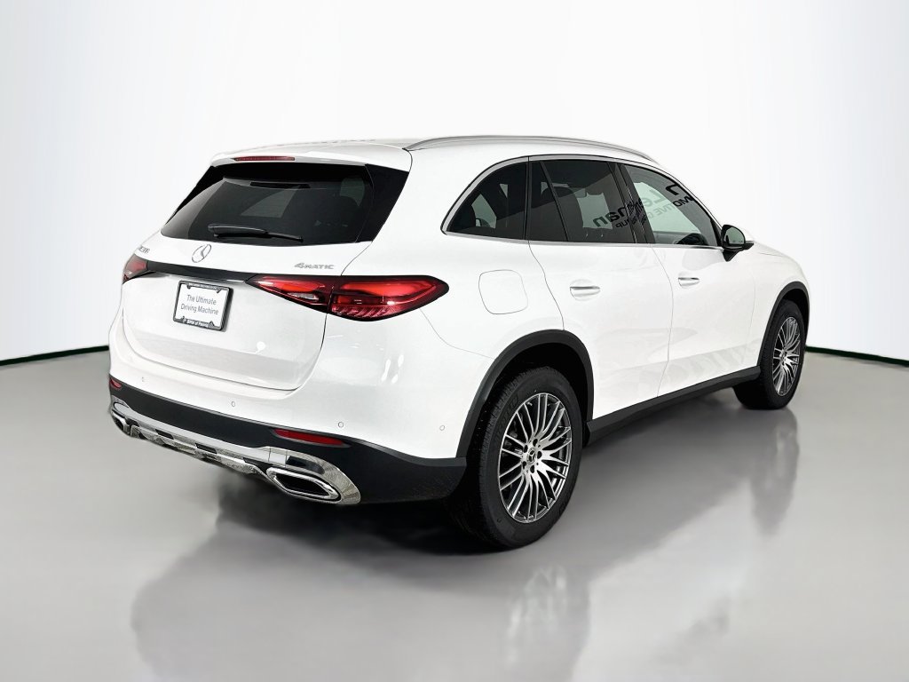 Used 2025 Mercedes-Benz GLC 300 4MATIC image 7