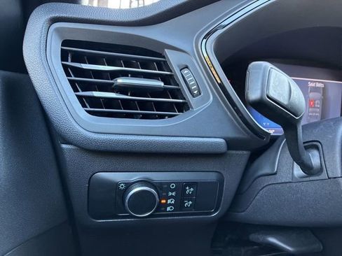 Used 2025 Ford Escape ST-Line image 26