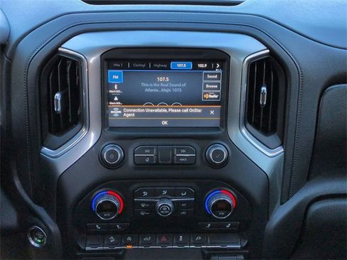 Used 2021 Chevrolet Silverado 1500 LT Trail Boss w/ Convenience Package II image 17