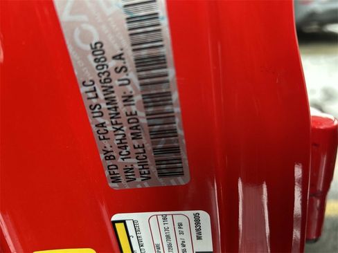 Used 2021 Jeep Wrangler Unlimited Rubicon image 32