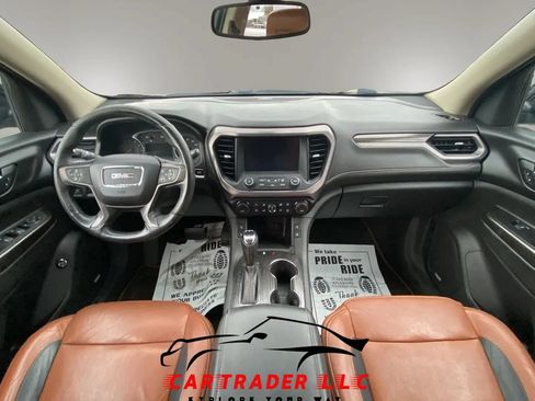 Used 2017 GMC Acadia SLT AWD/4WD image 9