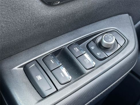 Used 2025 Subaru Forester Touring AWD/4WD image 29