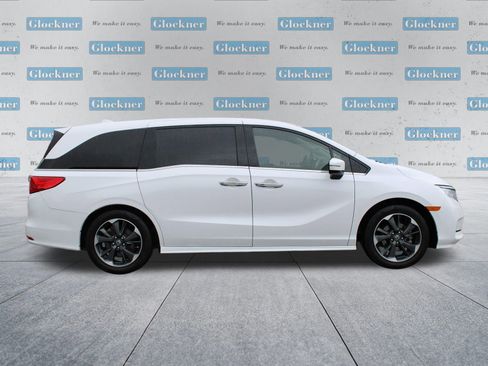 Used 2023 Honda Odyssey Elite image 4