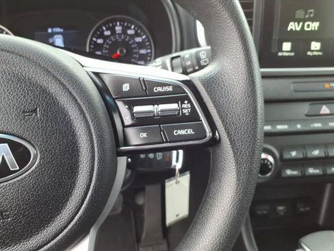 Used 2020 Kia Sportage LX image 21