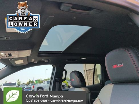 Used 2025 Chevrolet Traverse Z71 w/ Enhanced Driving Package AWD/4WD image 22