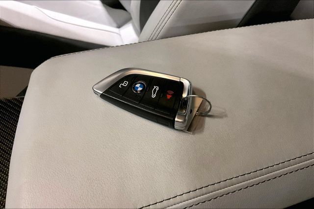 Used 2025 BMW M3 Competition AWD/4WD image 12