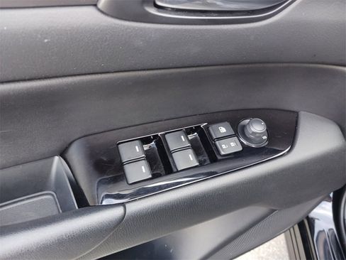 Used 2025 MAZDA CX-5 AWD 2.5 S w/ Select Package image 29