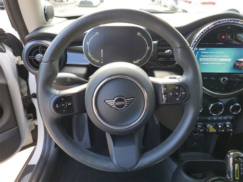 Used 2023 MINI Cooper SE image 22