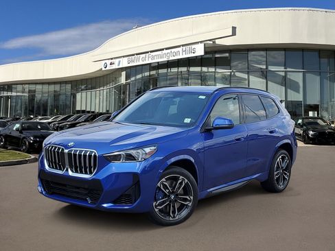 New 2026 BMW X1 xDrive28i w/ Technology Package AWD/4WD image 1