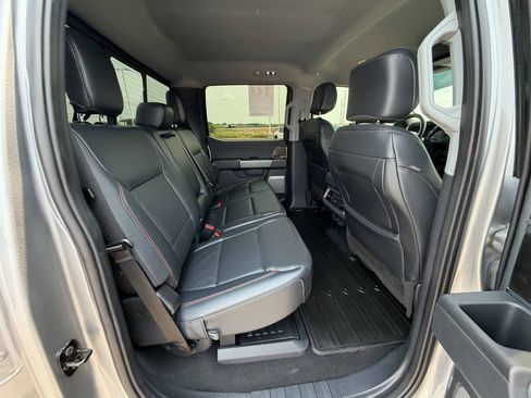Used 2024 Ford F350 Lariat w/ Lariat Ultimate Package AWD/4WD image 25