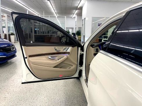 Used 2016 Mercedes-Benz S 550 4MATIC Sedan image 24