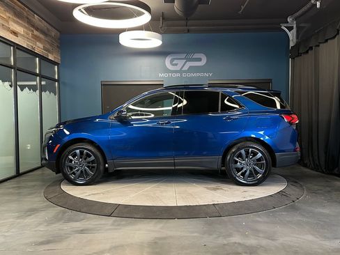 Used 2022 Chevrolet Equinox RS w/ RS Leather Package AWD/4WD image 6