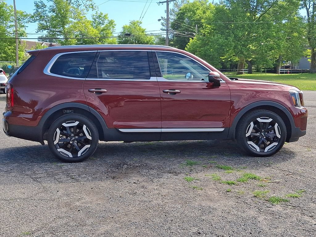 Used 2024 Kia Telluride S w/ S Sunroof Package AWD/4WD image 7