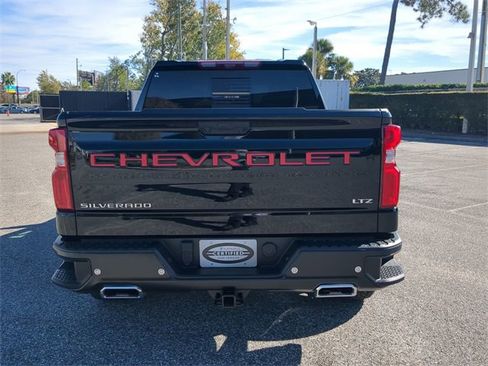 Used 2024 Chevrolet Silverado 1500 LTZ w/ Technology Package image 5