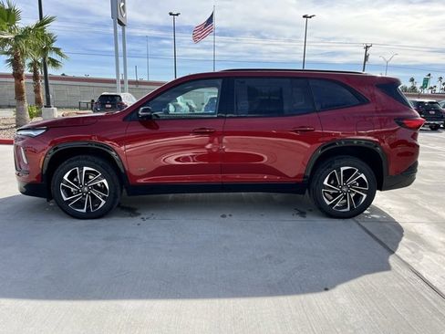 Used 2025 Buick Enclave Sport Touring w/ Power Package image 4