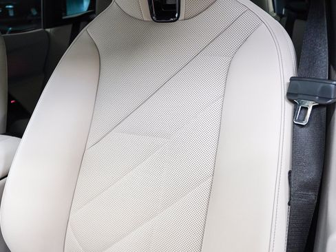 Certified 2024 BMW iX xDrive50 w/ Convenience Package AWD/4WD image 28