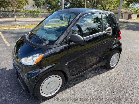 Used 2009 smart fortwo pure image 1