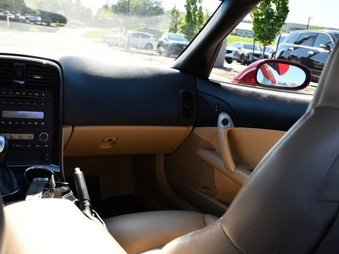 Used 2010 Chevrolet Corvette Grand Sport w/ Preferred Equipment Group RWD image 30