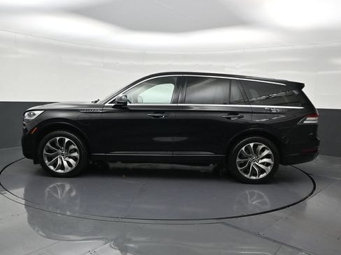 Used 2021 Lincoln Aviator Grand Touring w/ Equipment Group 301A AWD/4WD image 2