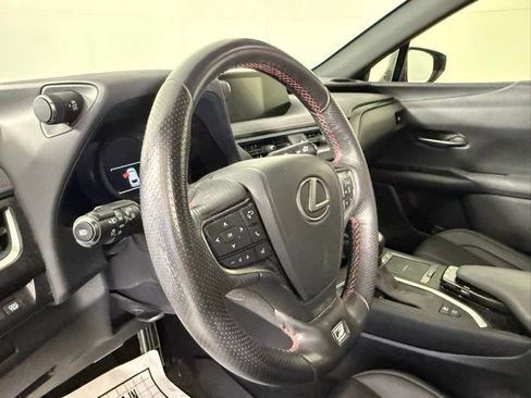 Used 2019 Lexus UX 250h F Sport w/ F Sport Premium Package image 20