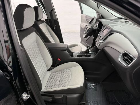Used 2023 Chevrolet Equinox LS w/ Midnight Edition FWD image 14