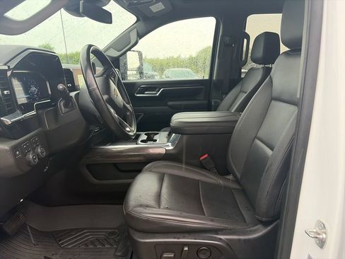 Certified 2025 Chevrolet Silverado 2500 LTZ w/ LTZ Plus Package AWD/4WD image 26