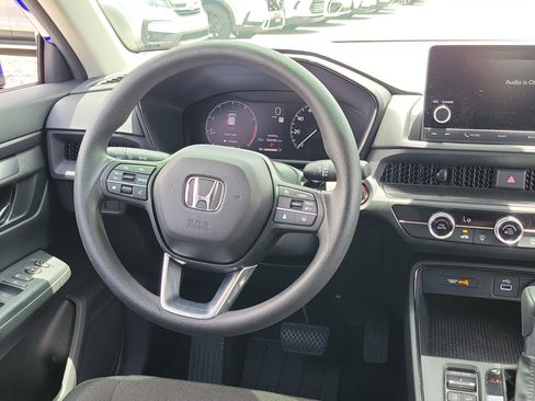 Used 2025 Honda CR-V LX image 15