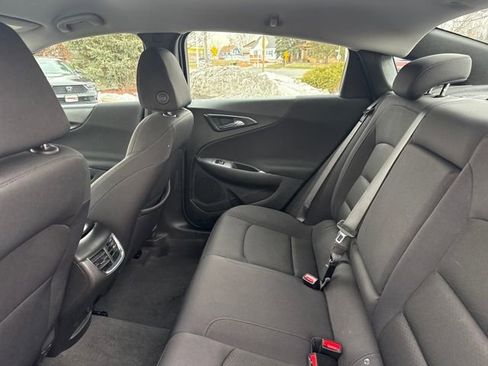 Used 2023 Chevrolet Malibu LT image 19