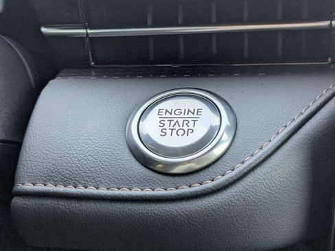 New 2025 Lincoln Nautilus Premier w/ Jet Appearance Package image 27