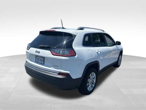 Used 2019 Jeep Cherokee Latitude w/ Popular Appearance Group FWD image 11