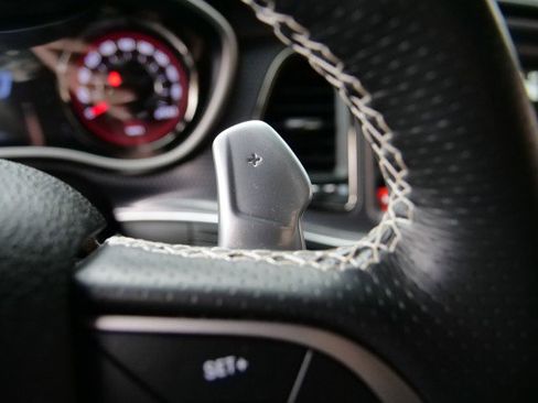 Used 2020 Dodge Challenger SRT Hellcat w/ Plus Package image 21