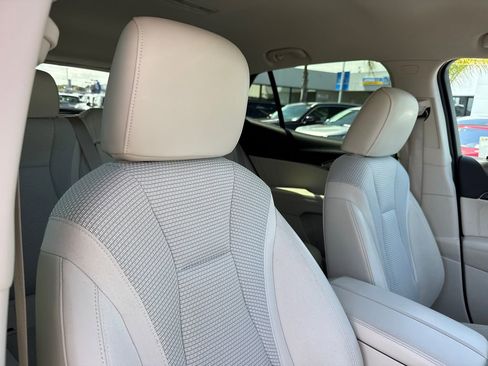 Used 2021 Buick Envision Preferred AWD/4WD image 14