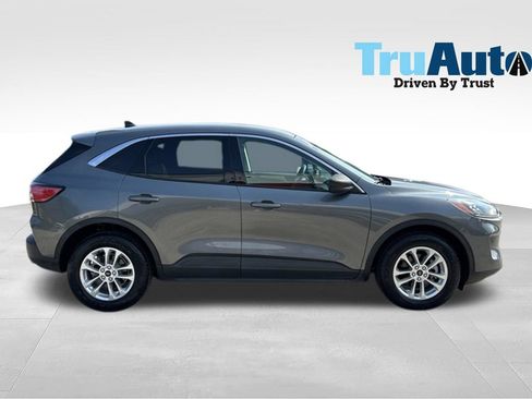 Used 2022 Ford Escape SE AWD/4WD image 8