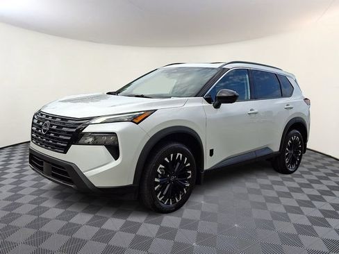 New 2026 Nissan Rogue Dark Armor FWD image 3