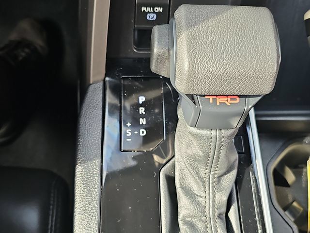 Used 2024 Toyota Sequoia SR5 w/ TRD Off-Road Package AWD/4WD image 18