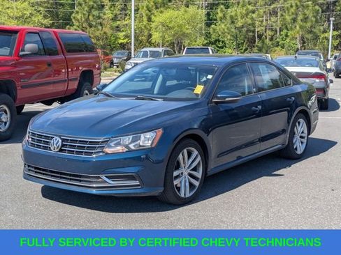 Used 2019 Volkswagen Passat 2.0T Wolfsburg w/ Wheels & Sunroof Package image 8
