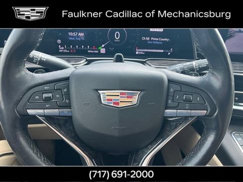 Used 2023 Cadillac Escalade Premium Luxury RWD image 27