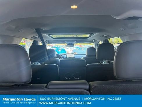 Used 2025 Honda Pilot Touring image 40