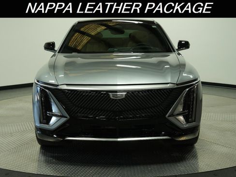 Used 2026 Cadillac Lyriq Signature Luxury w/ Nappa Leather Package AWD/4WD image 2