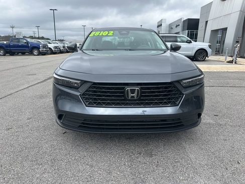 Used 2023 Honda Accord EX image 2