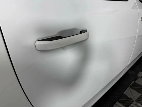 Used 2024 Jeep Wagoneer L 4WD w/ HD Trailer Tow Package image 30