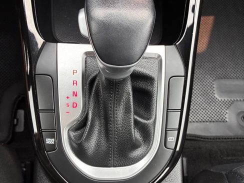 Used 2023 Kia Forte GT-Line FWD image 32